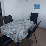 Appartamento With Parking Space Pirovac, Sibenik - 25146 *