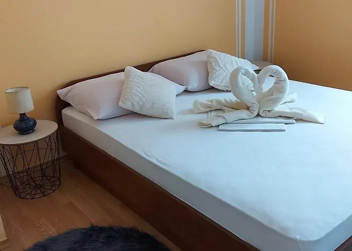 With Parking Space Pirovac, Sibenik - 25146 شقة بيروفاتش