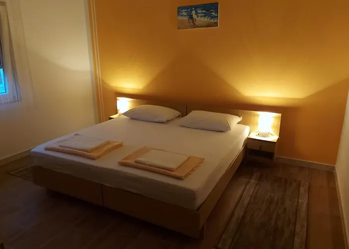 With Parking Space Pirovac, Sibenik - 25146